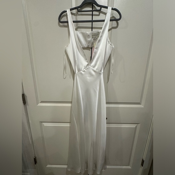 Sachin + Babi Dresses & Skirts - Anthropology BHLDN Sachin & Babi Sierra V-Neck Cutout Satin Midi Dress Sz 16 NWT